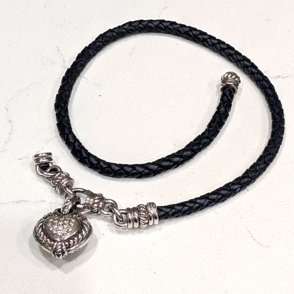Judith Ripka 925 Sterling Silver Reversible CZ Heart Black Leather Necklace - Picture 6 of 12